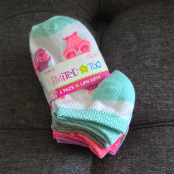 LIMITED TOO | Girls' Low Cut Owl Print Socks | Purple, Pink, and Mint - Picture 3 of 3